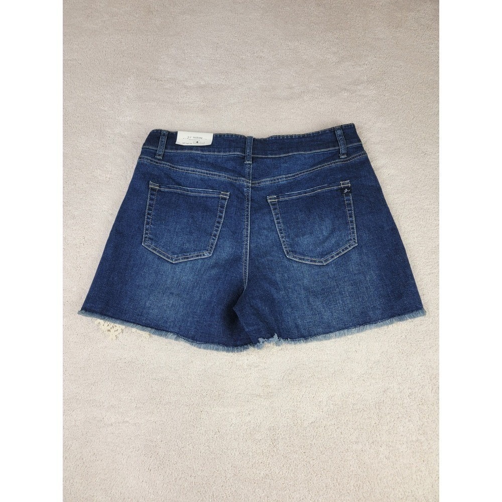 NWT Maurices M Jeans High Rise Distressed Denim Shorts Crochet Lace Trim Size 12 - Picture 3 of 11